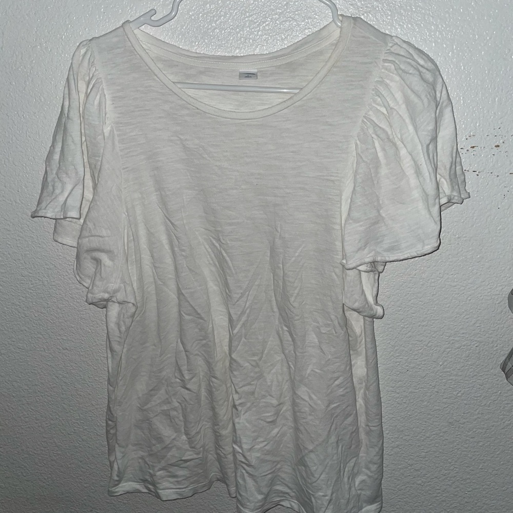 Old Navy white ruffle sleeved top